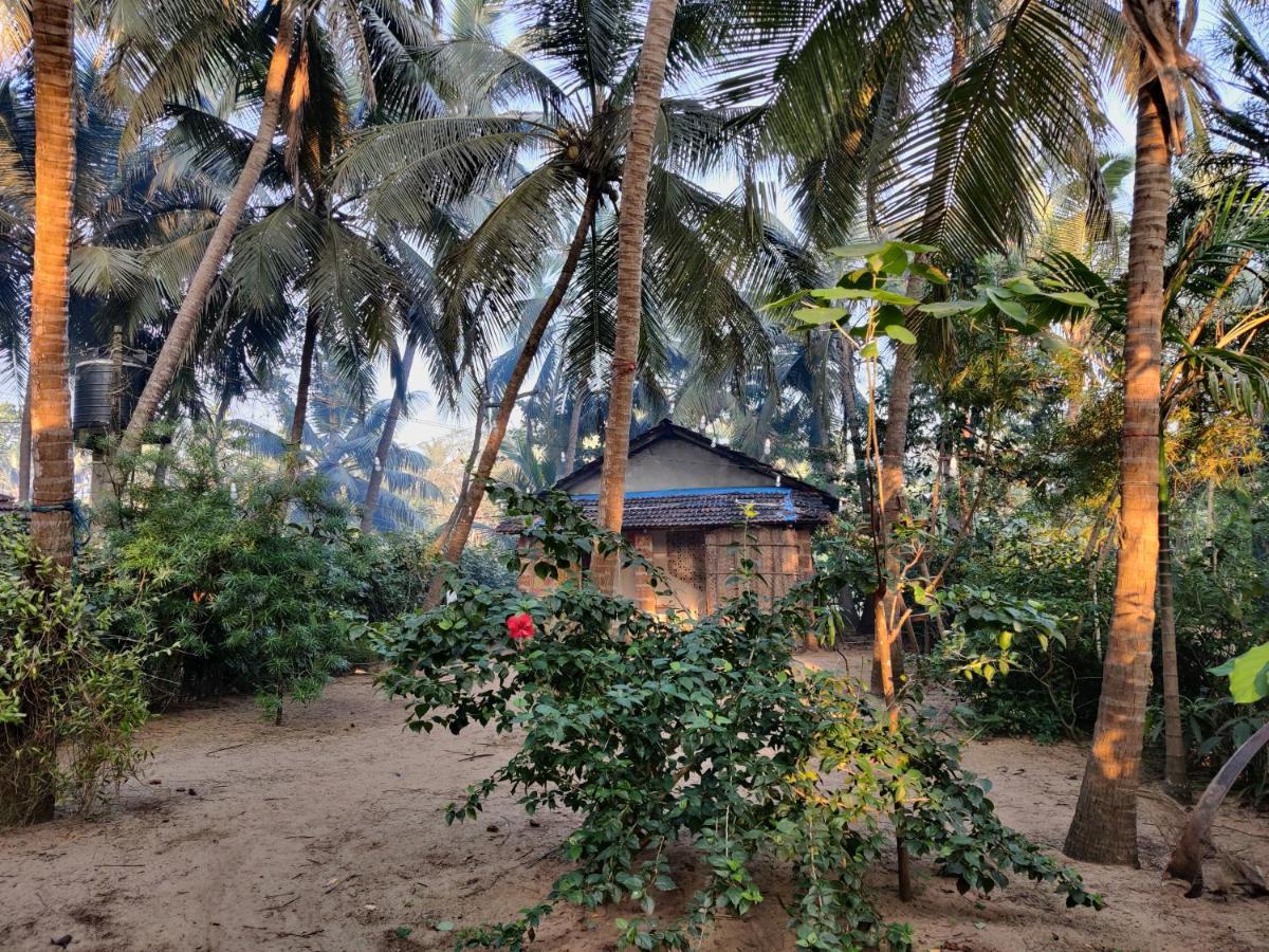 Surya Beach Cafe And Stay Gokarna  Exterior foto